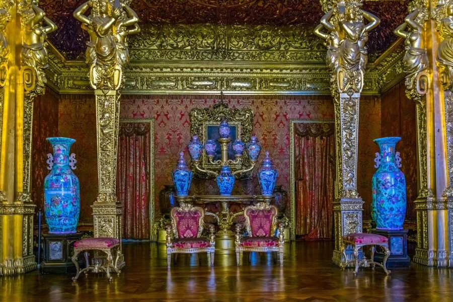 Royal Palace of Turin Skip-the-Line Ticket and Guided Tour - Meeting at the palace and using priority entry