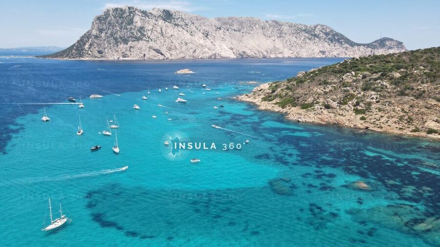 San Teodoro: Tavolara and Molara Islands Dinghy Excursion - Grottino Proratora and the Pools of Molara