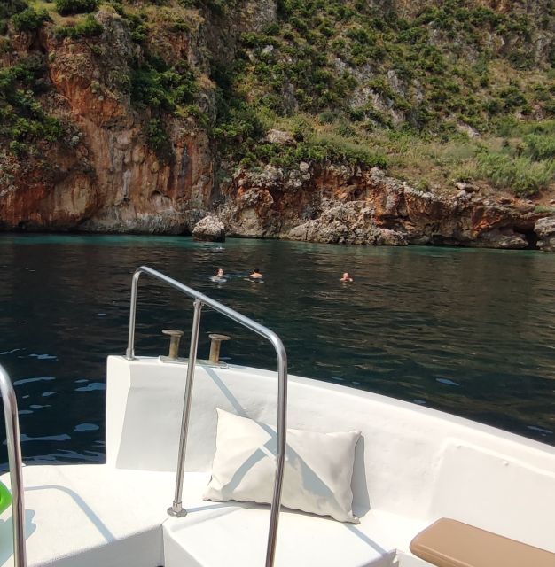 San Vito Lo Capo: Boat Trip with 3 Swimming Stops and Snacks - Leaving San Vito Lo Capo for the Zingaro coast