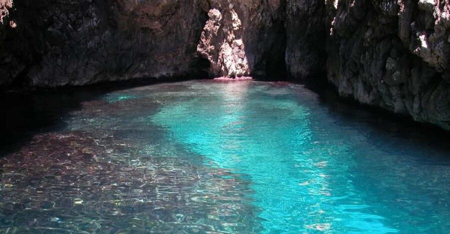 Santa Maria di Leuca: Caves Boat Tour - The Adriatic side: Cazzafri, Terraico, and the Vora