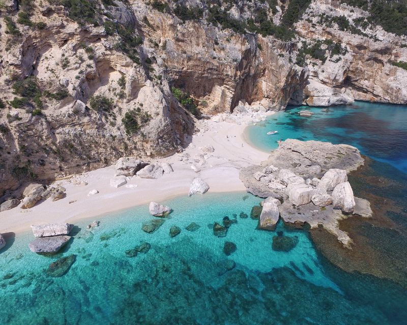 Santa Maria Navarrese: Goloritzè, Mariolu, & Biriala Cruise - Cala Goloritzè and the first swim