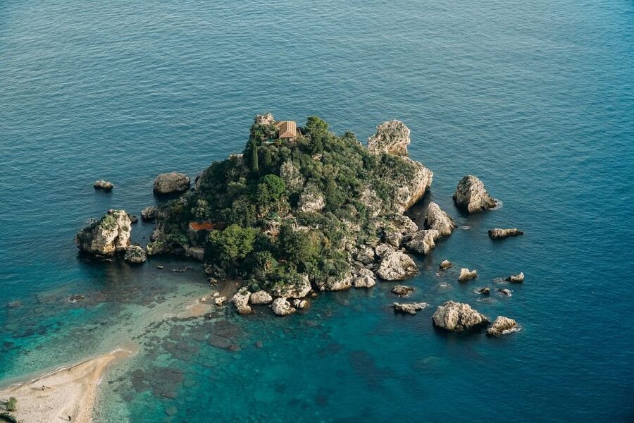Sicily: Etna Volcano & Taormina Tour - Choosing the cable car and upper ascent