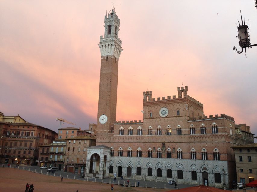 Siena: 3h Private City Walking Tour with Optional Cathedral - Starting at San Domenico and meeting Saint Catherine