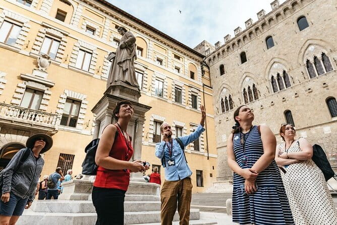 Siena and San Gimignano: Small-Group Tour with Lunch from Florence - Siena’s Piazza del Campo and Medieval Center