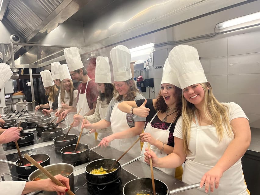 Siena: Pasta and Tiramisu Cooking Class with Wine - Tiramisu, with a pause for your legs