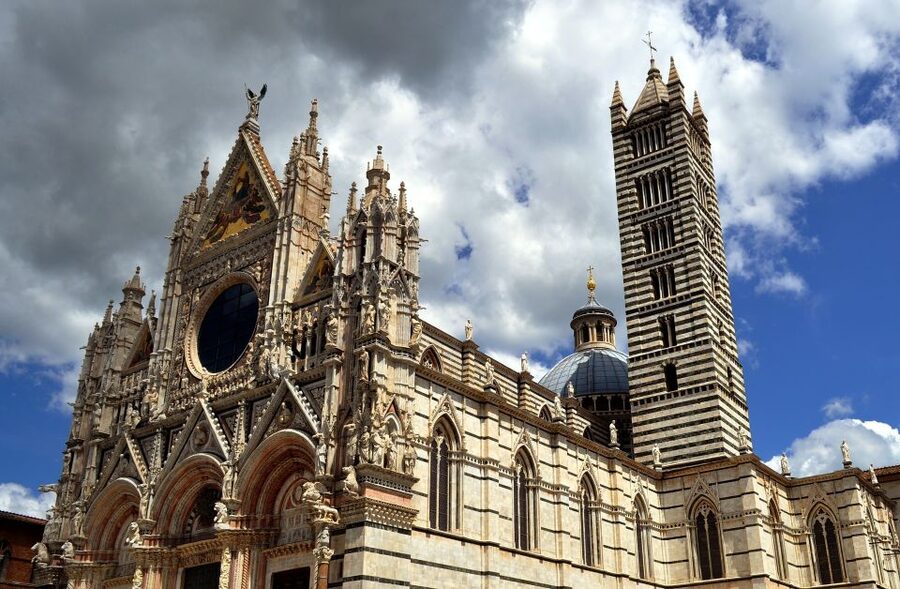 Siena Walking Tour with Cathedral and Crypt & Museum Option - Piazza del Campo and the meaning of the Palio