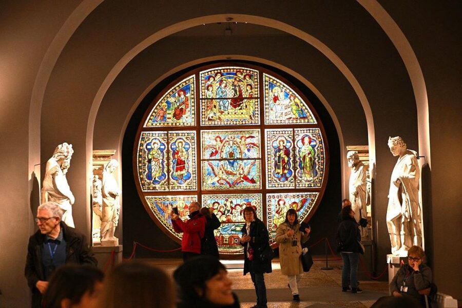 Siena Walking Tour with Cathedral and Crypt & Museum Option - The three-hour OPA SI Pass option