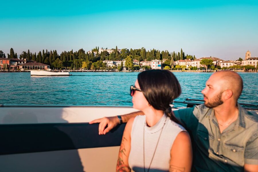 Sirmione: 25 Minute Boat Cruise around the Peninsula - Why this short cruise makes sense in Sirmione