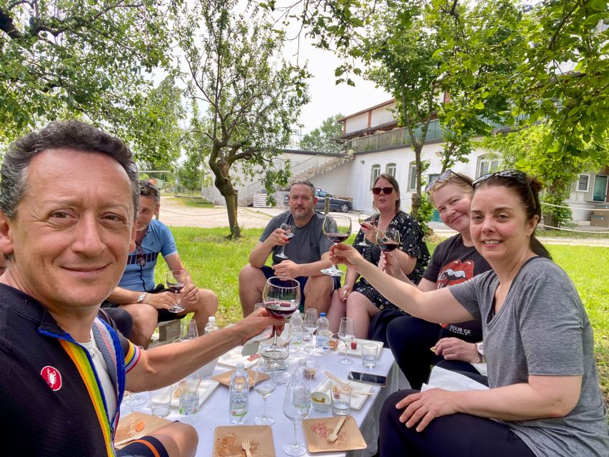 Sirmione: Vineyard Tour with Lugana Wines and Local Tastings - Why this is a good break from Sirmione’s busy center