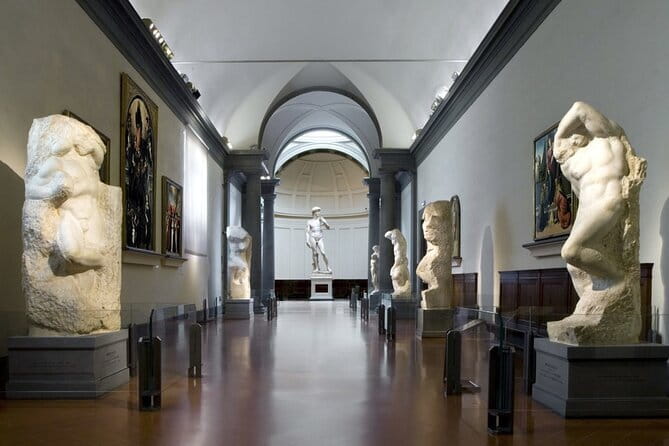 Skip-the-Line Accademia Guided Visit: David Secrets and Beyond - Key points to know before booking