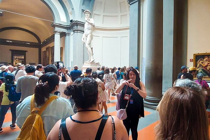 Skip-the-Line Florence Highlights and David Walking Tour - Crossing the Arno at Ponte Santa Trinita