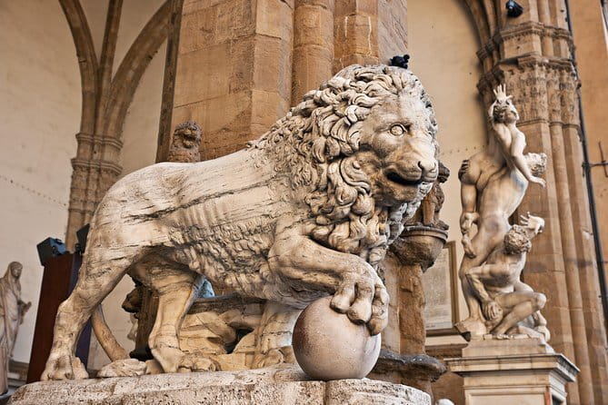 Skip-the-Line Florence Highlights and David Walking Tour - Piazza della Signoria and Palazzo Vecchio