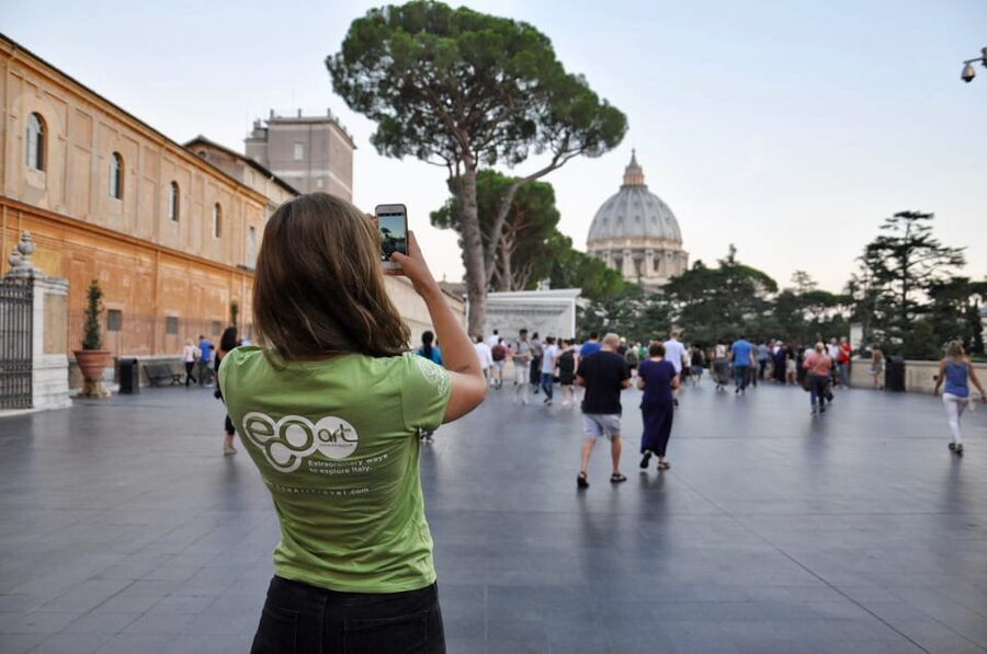 Skip the Line Vatican Tickets with Escorted Entrance - What this Vatican ticket really includes