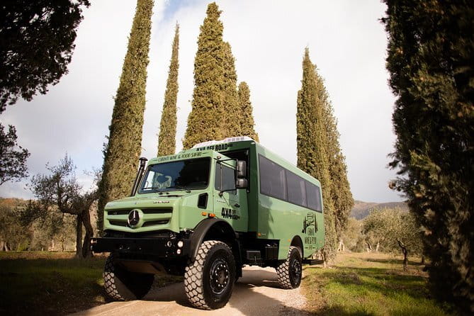 SMALL-GROUP Wine Safaris: Tuscan Wine Tasting Tours from Florence - Sunset Chianti: wine at golden hour and dinner outdoors