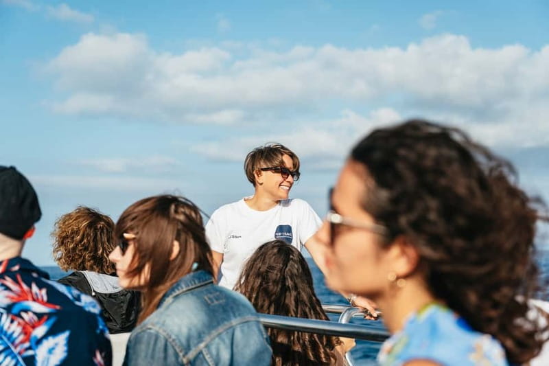 Sorrento: Coast and Capri Boat Trip with Limoncello Tasting - How the guides shape the day
