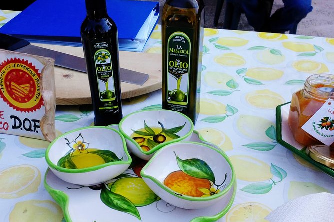 Sorrento Farm and Food Experience including Olive Oil, Limoncello, Wine tasting - From tastings to a serious Italian lunch