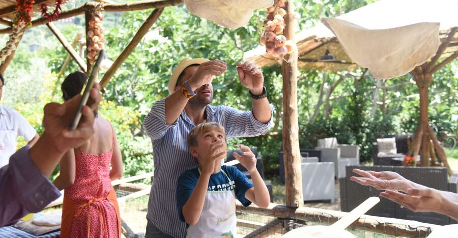 Sorrento: Pizza Lesson, Wine, and Limoncello at a Local Farm - A hilltop farm instead of another Sorrento restaurant