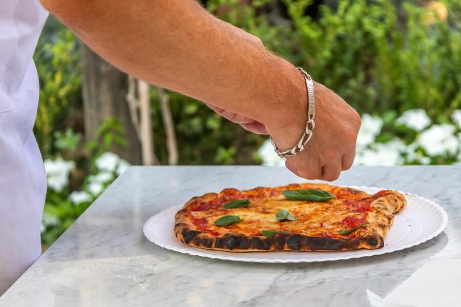 SORRENTO: Pizza School Mastering Neapolitan Delights - Kneading Dough and Learning the Basics