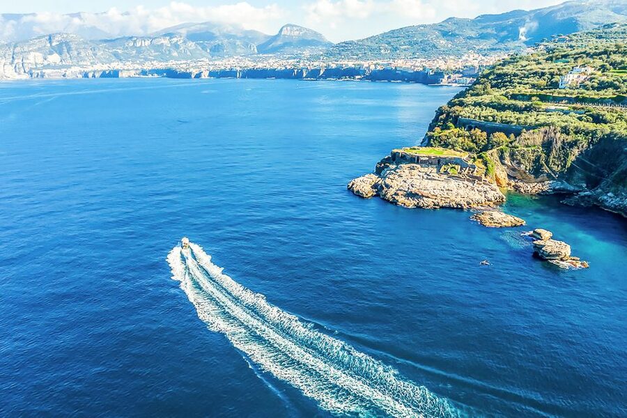 Sorrento: Sightseeing Cruise with Limoncello Tasting - Why this two-hour cruise works so well