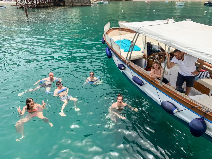 Sorrento: Sightseeing Cruise with Limoncello Tasting - Queen Giovanna’s Baths and the first stretch of coast