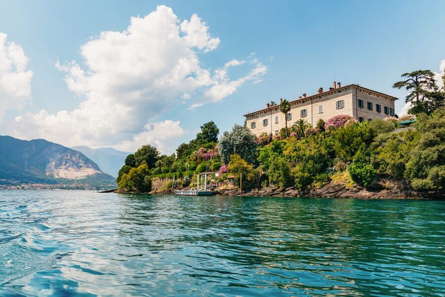 Stresa: 3 Borromean Islands Hop-On Hop-Off Boat Tour - Isola dei Pescatori: the best stop for lunch