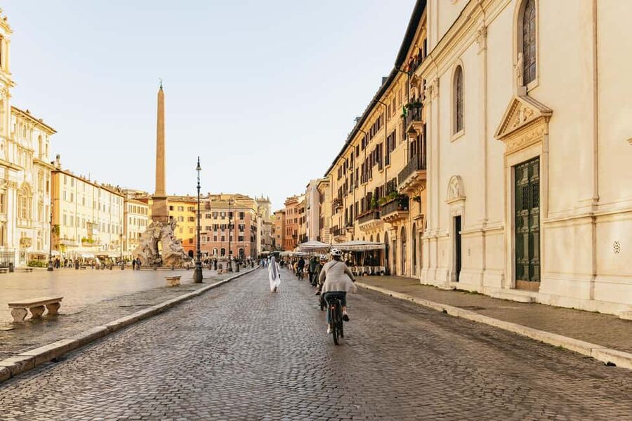 Sunrise in Rome: Small Group E-Bike Tour & Italian breakfast - Starting near Santa Maria Maggiore before Rome wakes up