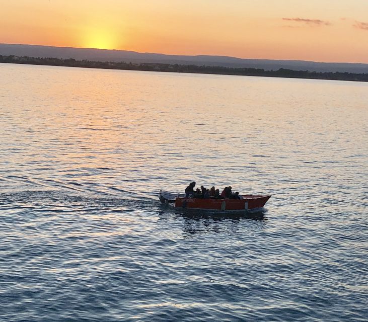 Syracuse: Boat Trip of Ortigia Island and Sea Caves - Castello Maniace from the water