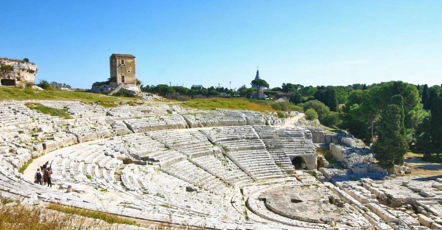 Syracuse: Neapolis Archaeological Park Small Group Tour - Latomie del Paradiso and Grotta dei Cordari