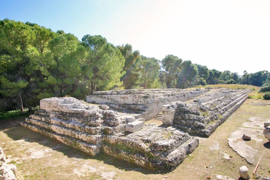 Syracuse: Neapolis Archaeological Park Small Group Tour - Inside the Ear of Dionysius