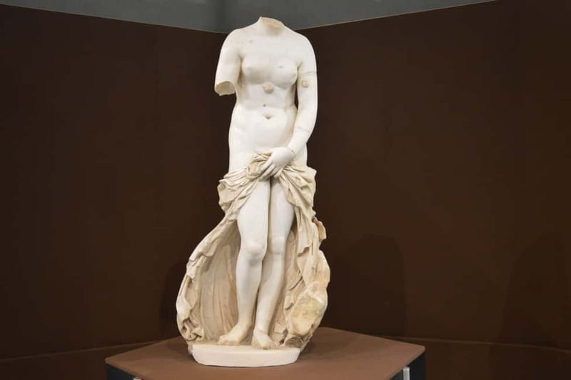 Syracuse: Ortigia and Neapolis Guided Walking Tour - Starting at Neapolis Archaeological Park