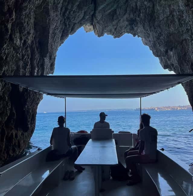 Syracuse: Ortigia Island and Sea Caves Boat Tour with Drinks - Why this short Syracuse boat ride works