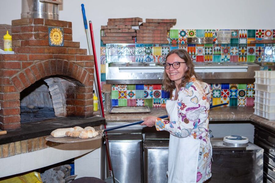 Taormina: Half-Day Pizza Making Class - Who should book this Taormina cooking class?