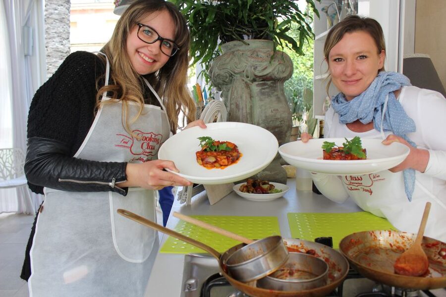 Taormina: Sicilian Cooking Class & Market Tour - Key points at a glance