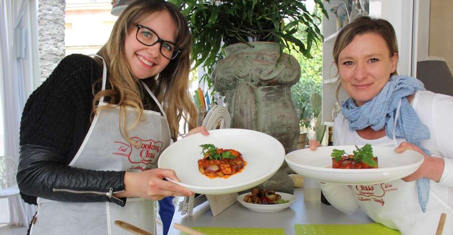 Taormina: Sicilian Cooking Class & Market Tour - Shopping for Sicilian ingredients in the market