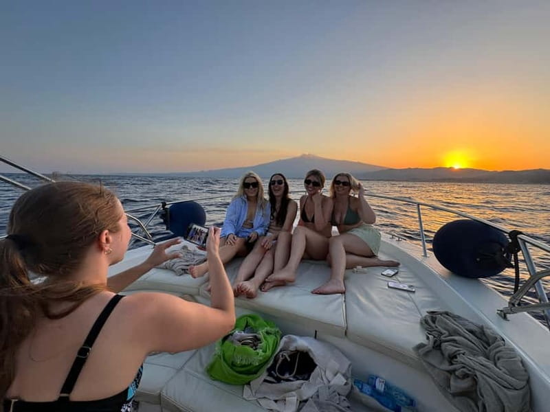 Taormina: Sunset Boat Tour with Dolphin Watching & Aperitif - Setting out from Giardini Naxos