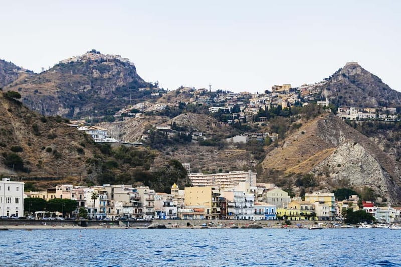 Taormina: Sunset Boat Tour with Dolphin Watching & Aperitif - Who will enjoy this Taormina boat tour?