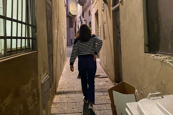 The Dark Side of Florence: Mysteries and Legends - Via del Campanile and the dead woman