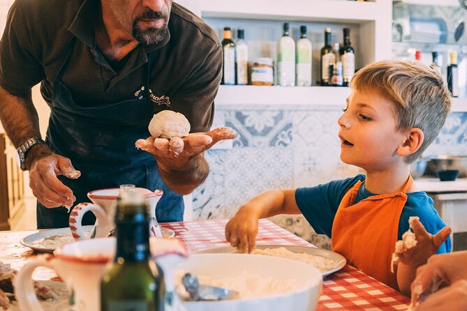 Toss, Bake, Cheers! - Sorrento Pizza Making Class with Wine - How the two-hour timing works