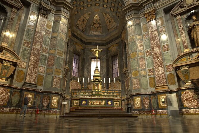 Uffizi Gallery Small Group Tour with Guide - Your extra time inside the museum