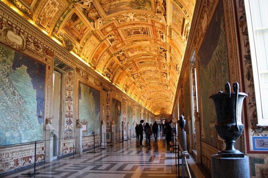 Vatican Museums, Sistine Chapel and St. Peter's Guided Tour - Crowd control, headsets, and the real pace