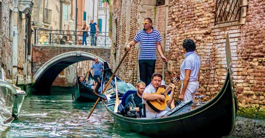Venice: 30-Minute Gondola Ride on Grand Canal with Serenade - Santa Maria della Salute from the water