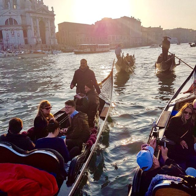 Venice: 30-Minute Gondola Ride on Grand Canal with Serenade - How good is the serenade?