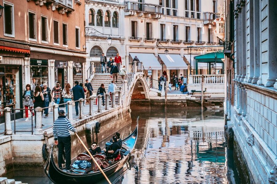 Venice: 30-Minute Gondola Ride on Grand Canal with Serenade - Is $59.22 per person good value?