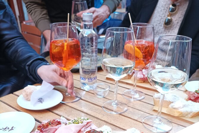 Venice Bacaro Food Tour: Eat and Drink like a Venetian - Salizada del Pistor and the everyday bar stop