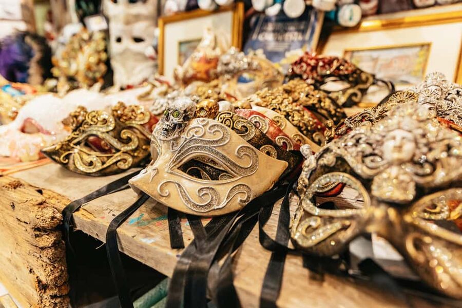 Venice: Carnival Mask Workshop - Practical tips for a smoother class