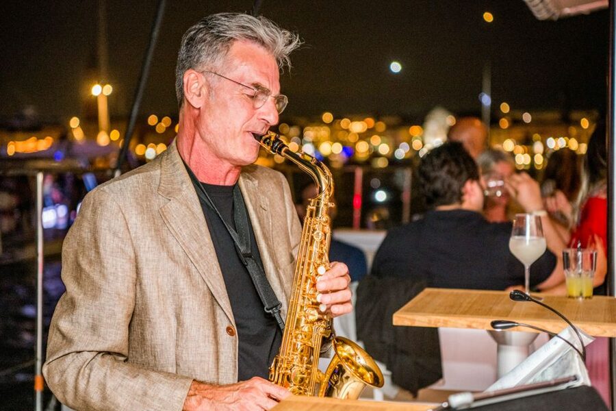 Venice: Catamaran Sunset Jazz Cruise with Aperitivo - Starting at Riva dei Sette Martiri