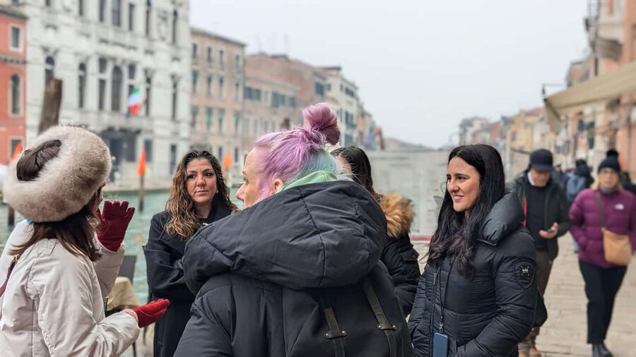 Venice: Cicchetti, Spritz, and Wine Tour in Ghetto Ebraico - Food restrictions and practical planning