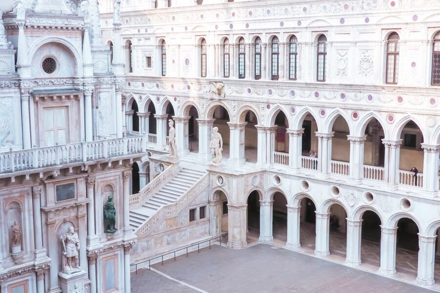 Venice: Doge's Palace and St. Mark's Basilica Tour - Why these two sights belong together