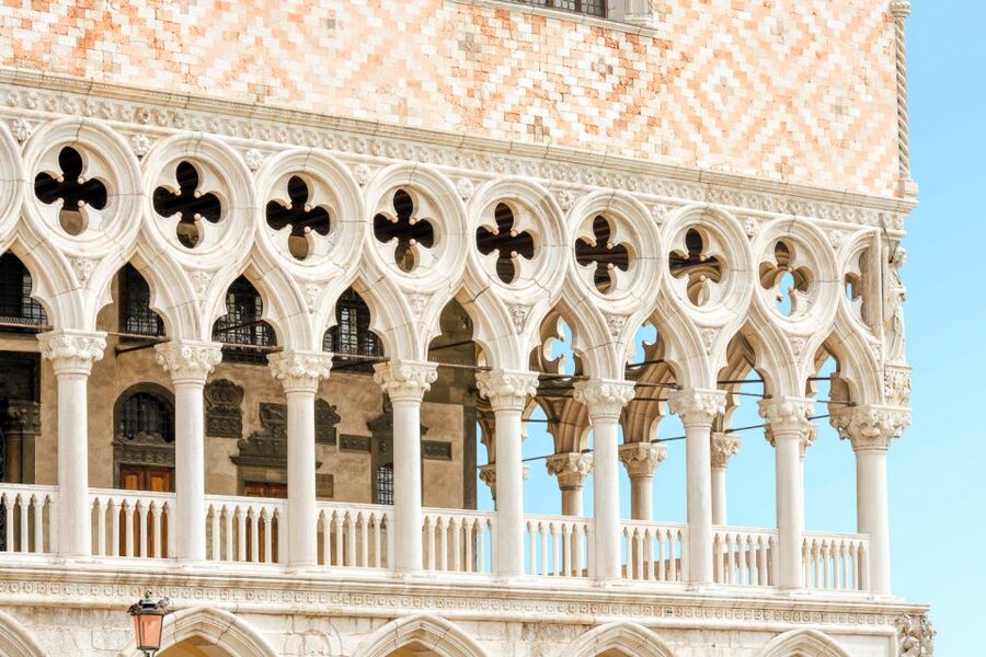 Venice: Doge's Palace and St. Mark's Basilica Tour - What to wear and what to leave behind