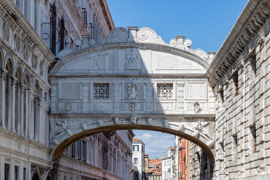 Venice: Doge's Palace Reserved Entry Ticket - Paintings, ceilings, and the palace’s many layers